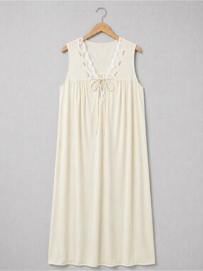 Vintage Linda Lingerie Cream Lace-Trim Sleeveless Nightgown with Front Tie